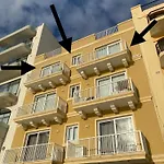 Apartment Of Seafront