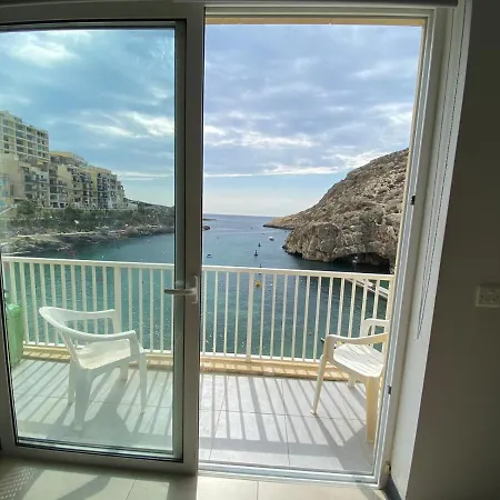 Of Seafront Xlendi