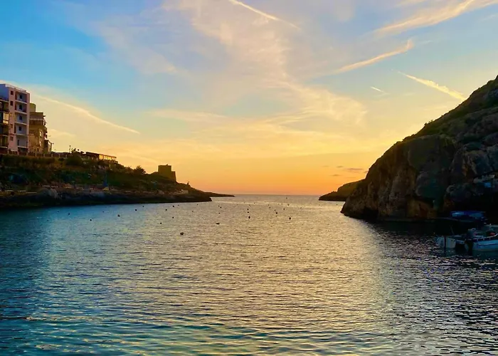 Of Seafront * Xlendi